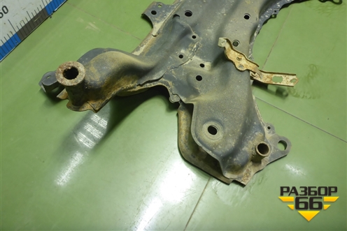 Подрамник передний для Toyota Corolla (E15) с 2006-2013г (Королла 150)