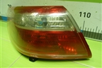 Фонарь задний наружный левый (8156133480) для Toyota Camry V40 с 2006-2011г (Камри)