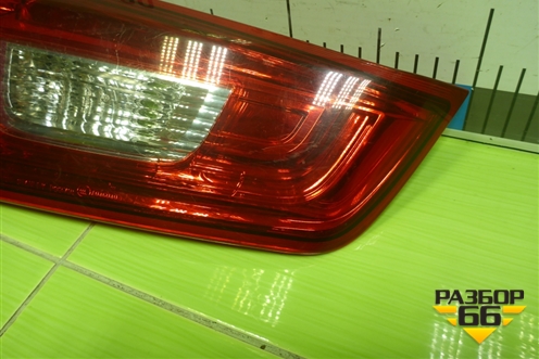 Фонарь задний внутренний левый (8336A087) для Mitsubishi ASX с 2010г (АСХ)
