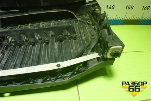 Решетка радиатора (внутреняя часть) (511322677510) для BMW X5 G05 с 2018г (Х5 Г05)