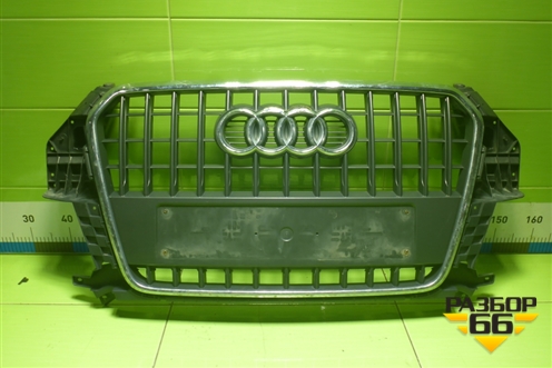 Решетка радиатора (до 2014г) (8U0853651H) для Audi Q3 с 2011-2018г (Ку 3)