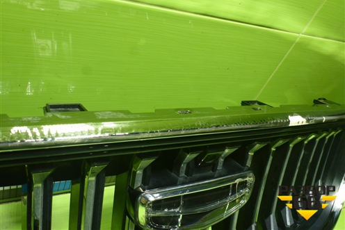 Решетка радиатора (под камеру) (8889607258) для Geely Monjaro с 2021г (Монджаро)