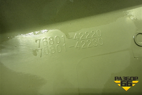 Накладка двери багажника (7680142220) для Toyota Rav-4 с 2012-2019г (Рав 4)