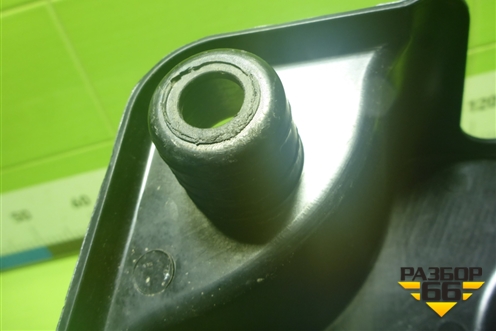 Накладка декоративная на двигатель (000017504514000) для VAZ Chevrolet Niva/Нива с 2002-2020г