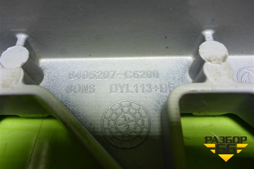 Подножка ступенька левая (8405207C6200) для Dongfeng DFH4180