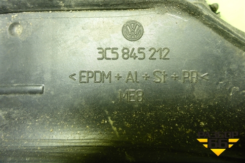 Уплотнитель стекла двери задней правой (3C5845212) для Volkswagen Passat (B6) с 2005-2010г (Пассат Б6)