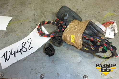 Проводка двери передней правой для Skoda Octavia (А5) с 2004-2013г (Октавия)