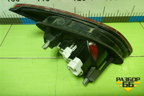 Фонарь задний внутренний правый (3C8945094D) для Volkswagen Passat-CC с 2008г (Пассат ЦЦ)