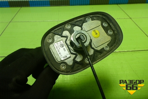 Антенна на крышу (3C0035507E) для Volkswagen Passat-CC с 2008г (Пассат ЦЦ)