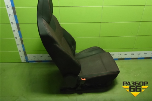 Сиденья комплект (без обогрева, без AIR BAG лифтбэк) для Skoda Rapid с 2013г (Рапид)