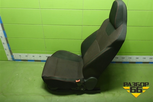 Сиденья комплект (без обогрева, без AIR BAG лифтбэк) для Skoda Rapid с 2013г (Рапид)