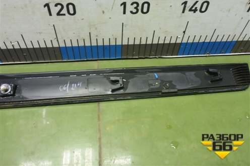 Накладка двери передней левой (808774CM1B) для Nissan X-Trail (Т32) с 2014г (Хтраил)