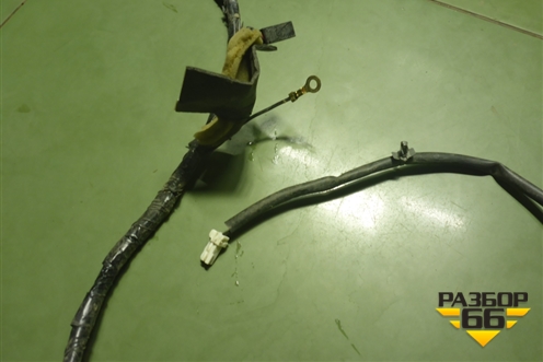 Проводка (двери багажника) (24051EM30A) для Nissan Tiida (C11X) с 2004-2013г (Тиида)