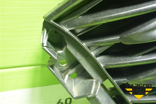Решетка радиатора (под камеру) (5509100XKZ0YA) для Haval M6 с 2021г (М6)