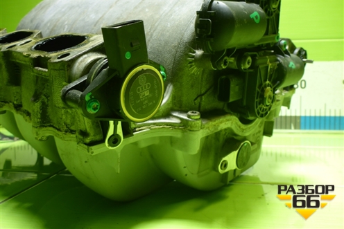 Коллектор впускной (4.2л BAR) (079133185BN) для Volkswagen Touareg c 2002-2010г (Туарег)