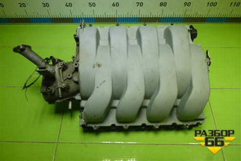 Коллектор впускной (4.2л BAR) (079133185BN) для Volkswagen Touareg c 2002-2010г (Туарег)