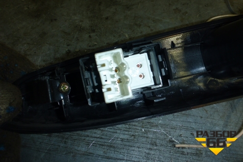 Кнопка стеклоподъёмника задняя левая для BYD F3 с 2007г (Ф3)